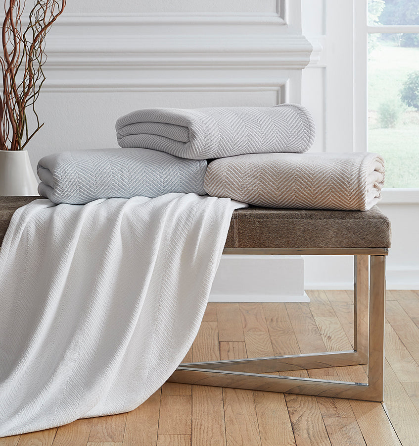 SFERRA Camilo Blanket - view 14