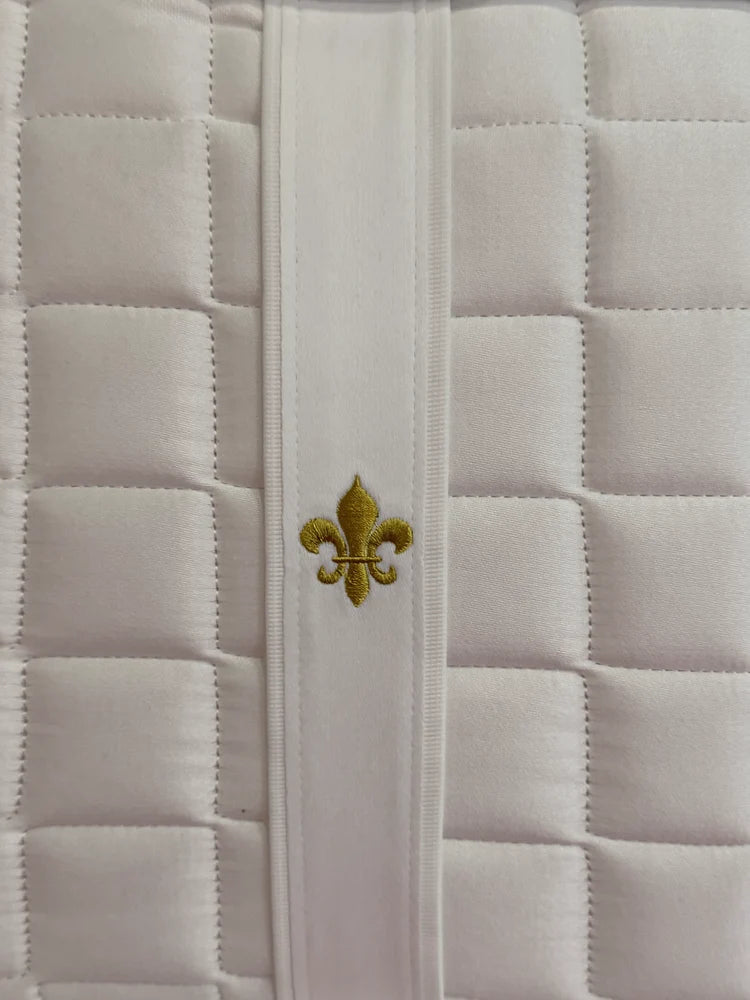 Stitched handle on the side of the Fleur De Lis Evelyn mattress