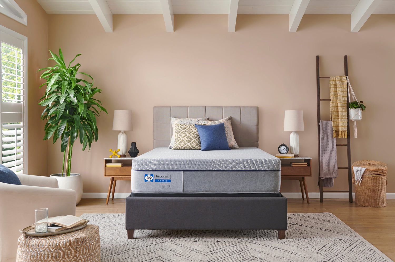 What is a Viscoelastic Mattress? Aventura Mattress