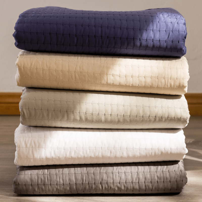 DreamFit Enhanced Bamboo Quilted Sheet Set detail