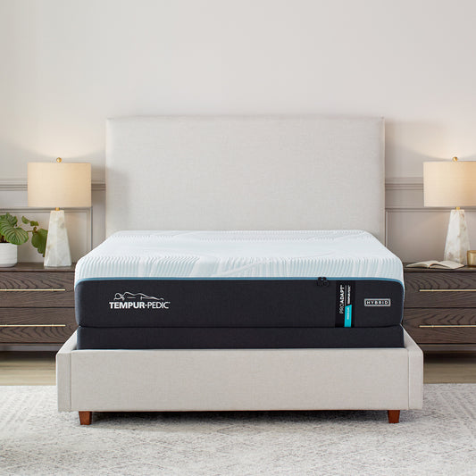 TEMPUR-PEDIC – ProAdapt Medium Hybrid Mattress