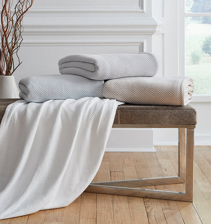 SFERRA Camilo Blanket - view 14