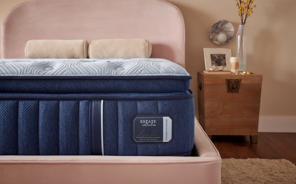 Stearns & Foster Estate 15" Soft Euro Pillow Top mattress pillow top and Estate collection label