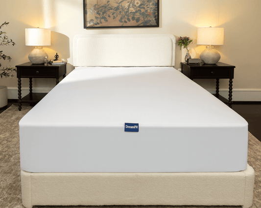 DreamFit StaDry Total Mattress Encasement in white