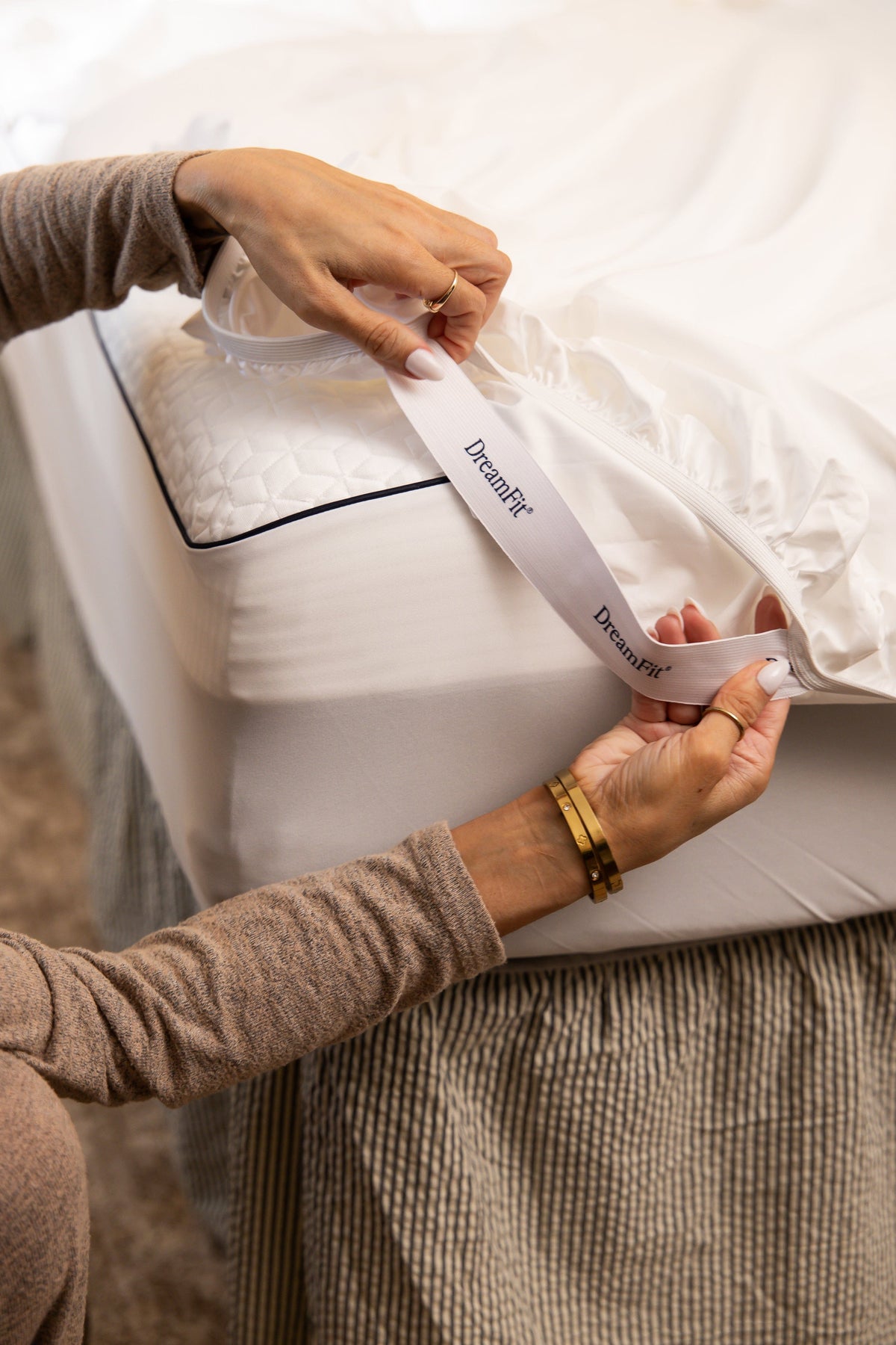 DreamFit 100% Pima Cotton Sheet Set detail