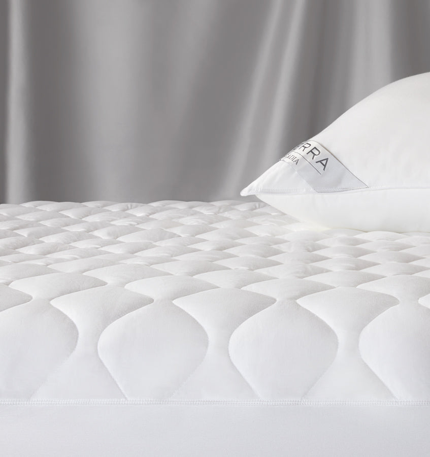 SFERRA Arcadia Waterproof Mattress Pad