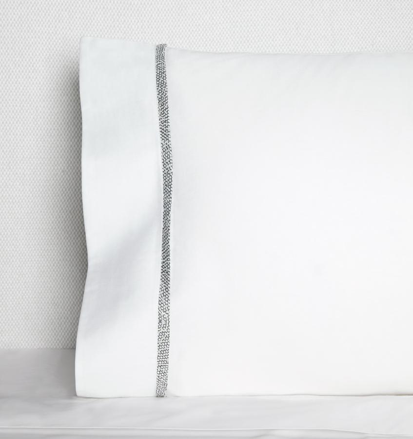 SFERRA Emilia Pillowcases