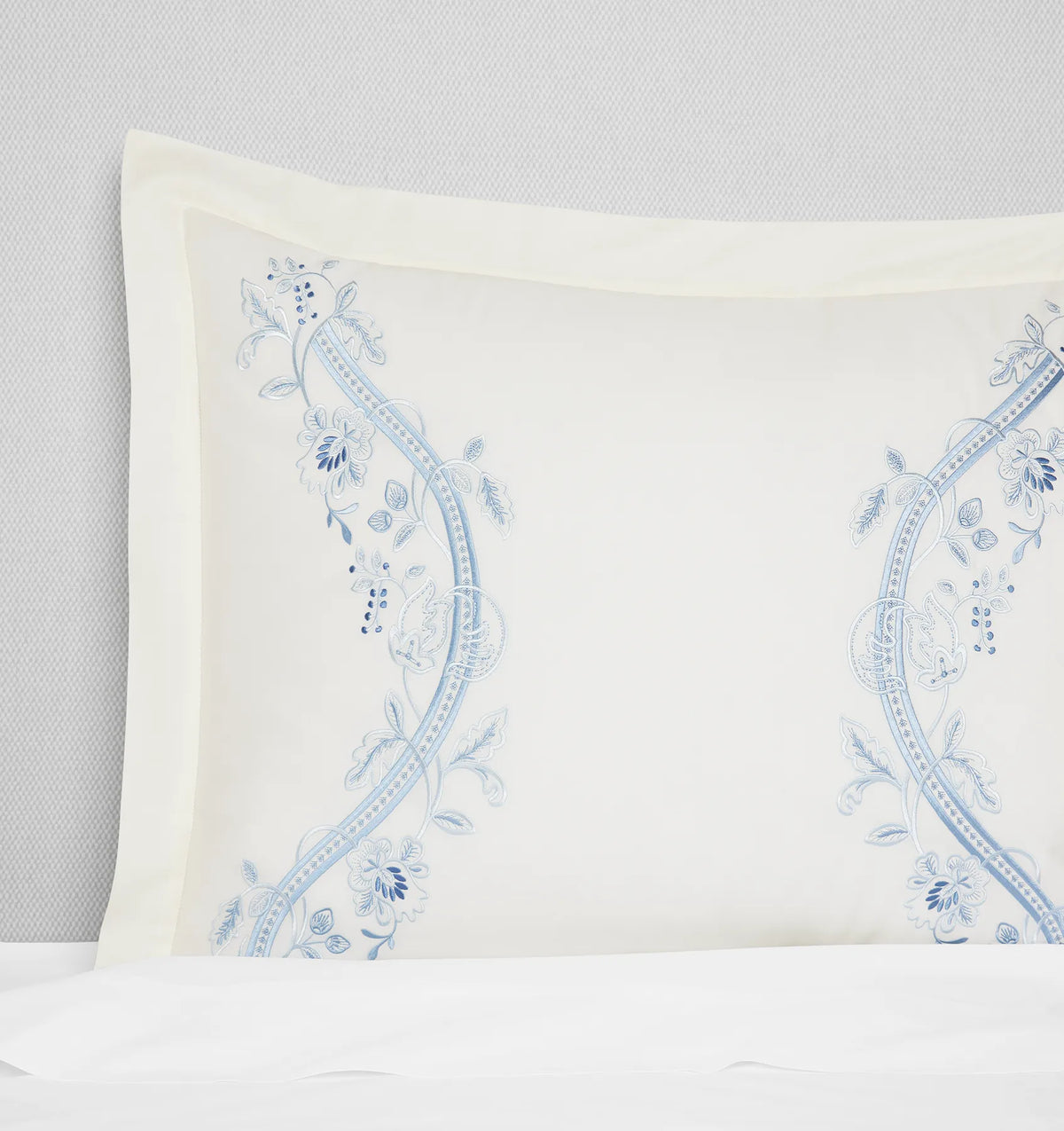 SFERRA Isabella Embroidered Sham