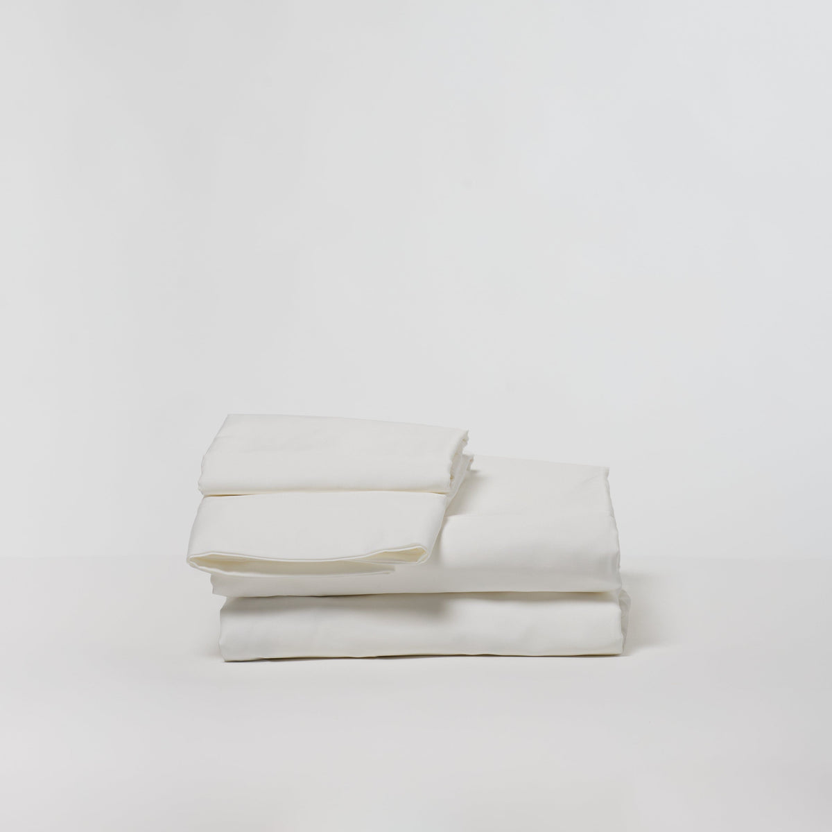 DreamFit StaDry Moisture-Wicking Sheet Set in White