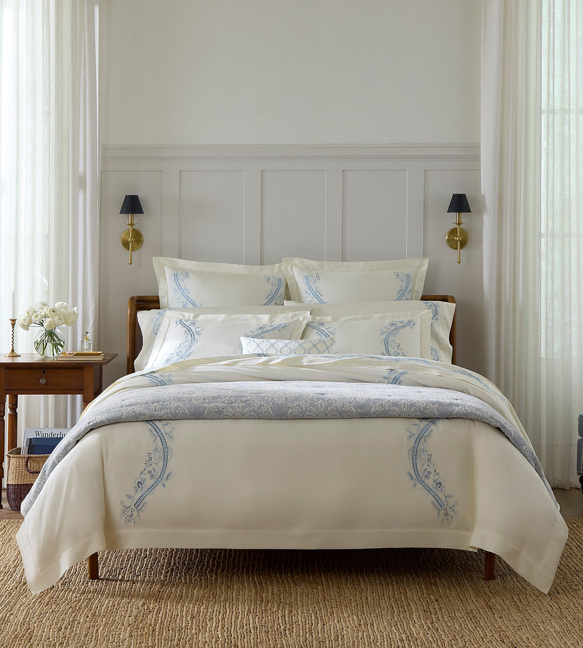 SFERRA Isabella Embroidered Duvet Cover - view 8