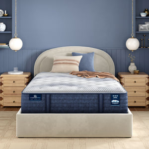 Colchão Serta iComfortPro Canterbury Plush em um quarto