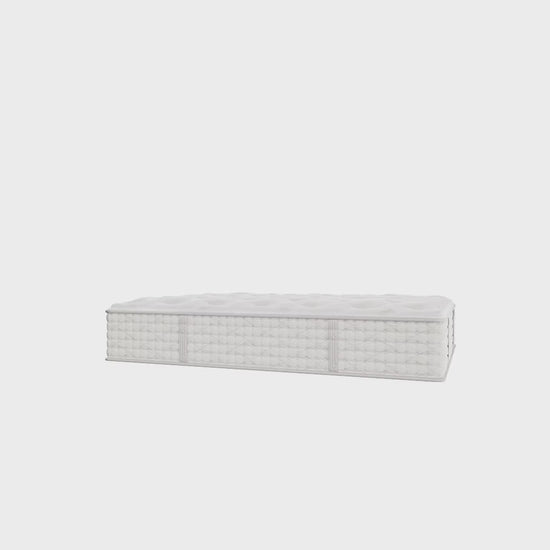 Video: inside the layers of the Aireloom Preferred Timeless Odyssey Streamline Extra Firm mattress