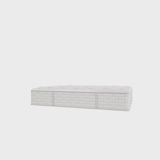 Video: inside the layers of the Aireloom Preferred Timeless Odyssey Streamline Luxury Firm mattress