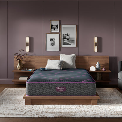 Beautyrest World Class Hybrid Level 3 Firm Mattress in a bedroom