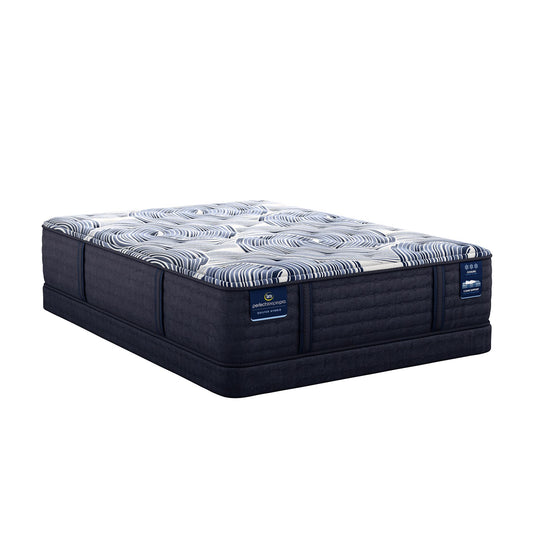Base (foundation) de perfil bajo Serta de 5 pulgadas debajo de un colchón Serta Perfect Sleeper Pro