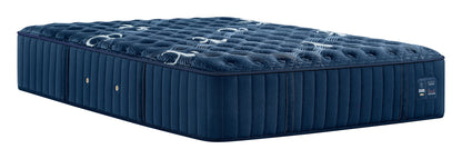 Stearns & Foster Estate Firm Tight Top II mattress, three-quarter view