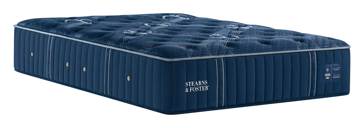 Stearns & Foster Lux Estate Medium Tight Top II mattress, three-quarter view