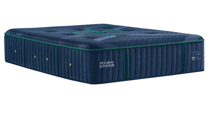 Stearns & Foster Reserve Medium Tight Top II mattress, three-quarter view