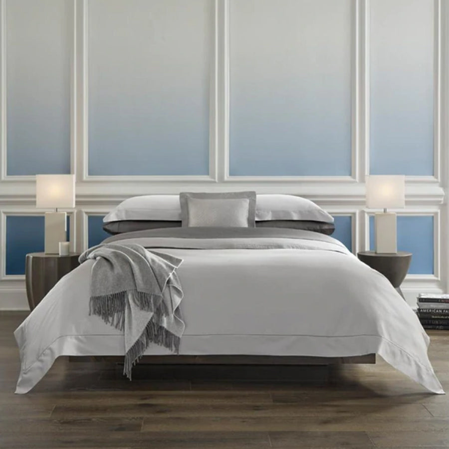 Giotto Fitted Sheet - 100% Extra-Long-Staple Cotton Sateen | Aventura Mattress