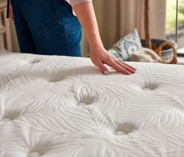 Sealy® Essentials™ Soft Pillow Top