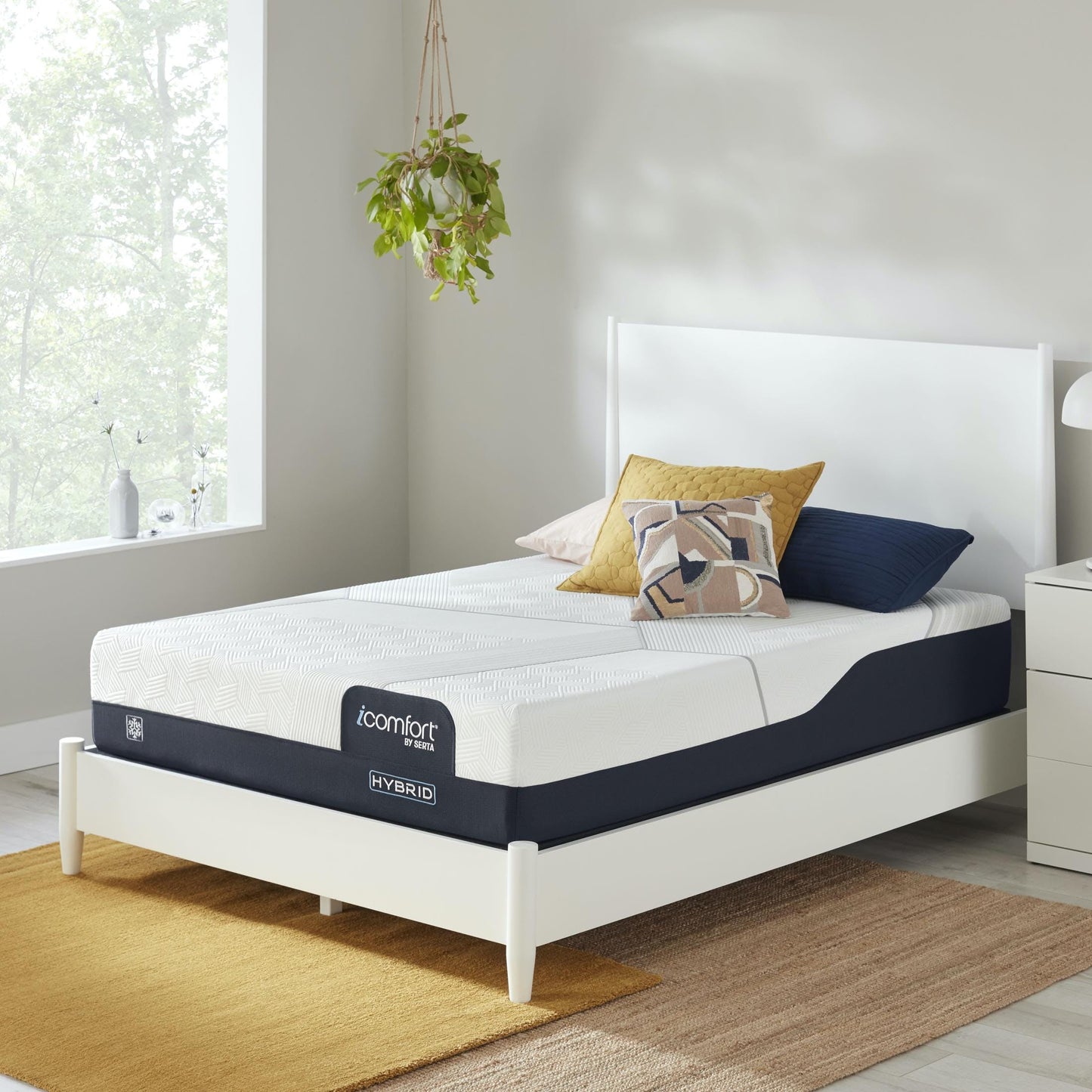 Serta iComfort CF1000 Hybrid Medium  12" KING MATTRESS
