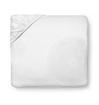 SFERRA Giza 45 Medallion Fitted Sheet