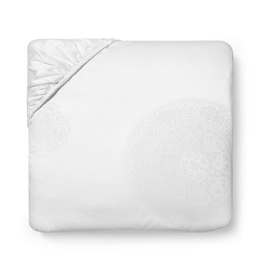 SFERRA Giza 45 Medallion Fitted Sheet