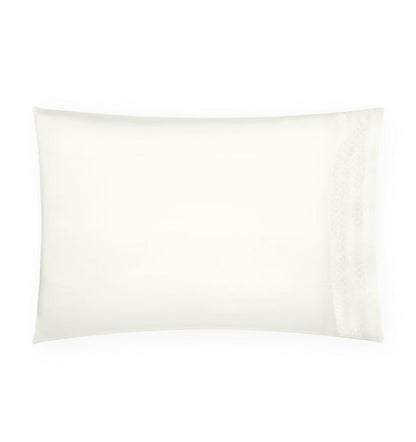 Sferra Giza 45 Quatrefoil Pillow Case Pair