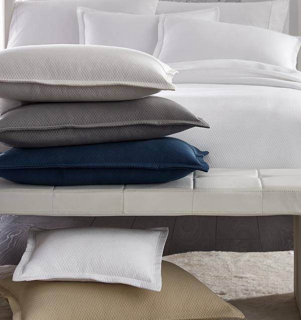 Sferra Perrio Coverlet