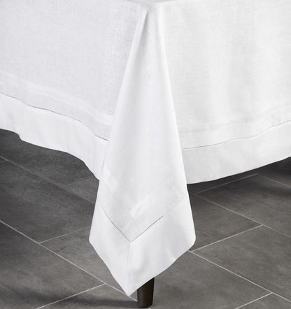 Sferra Tipton Oblong Tablecloth